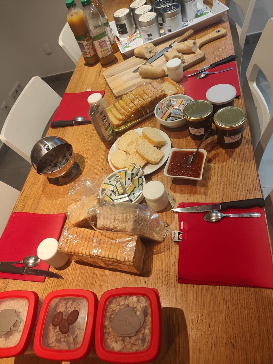 Food and drinks, Lunch