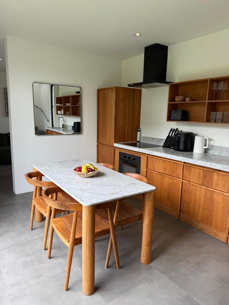 Kitchen or kitchenette, Dining area, oven, stove