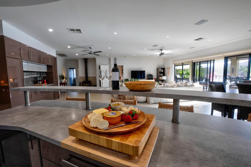 The Palms - 2907 Purnong Road House in South Australia