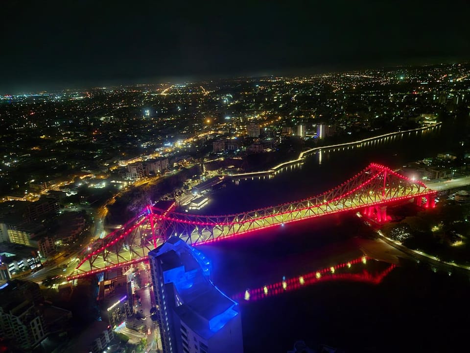 Night, View (from property/room), City view, Landmark view, River view