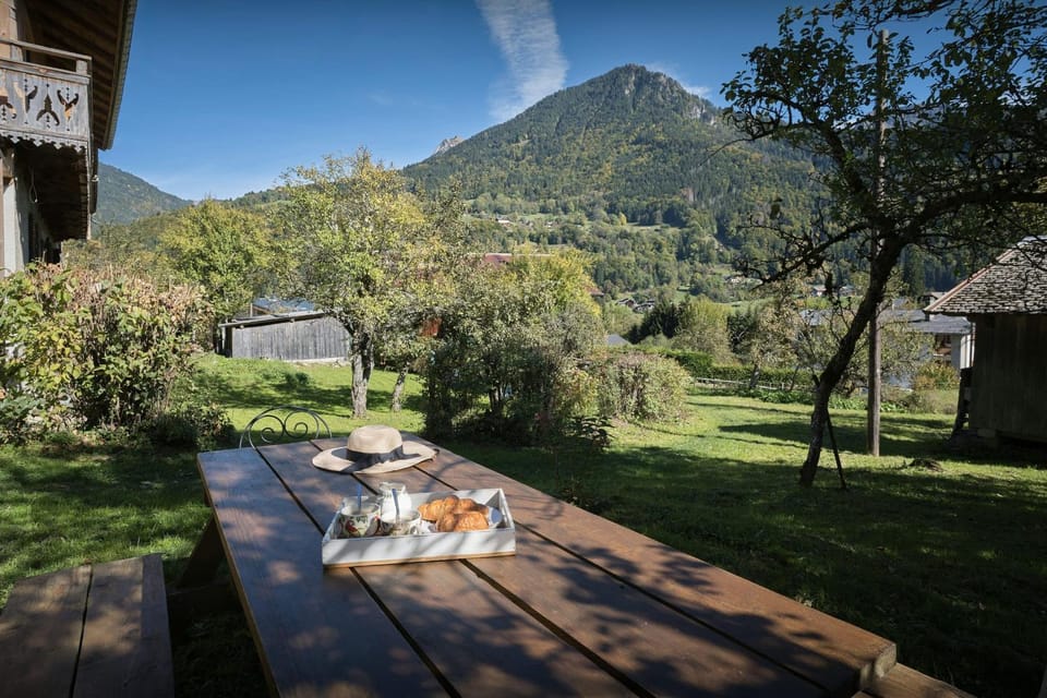 Day, Natural landscape, Garden, Garden view, Mountain view