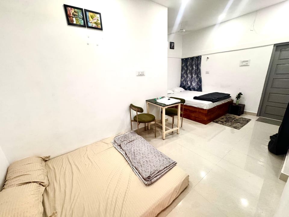 Vibes stay in 5 Bed and Breakfast in Hyderabad