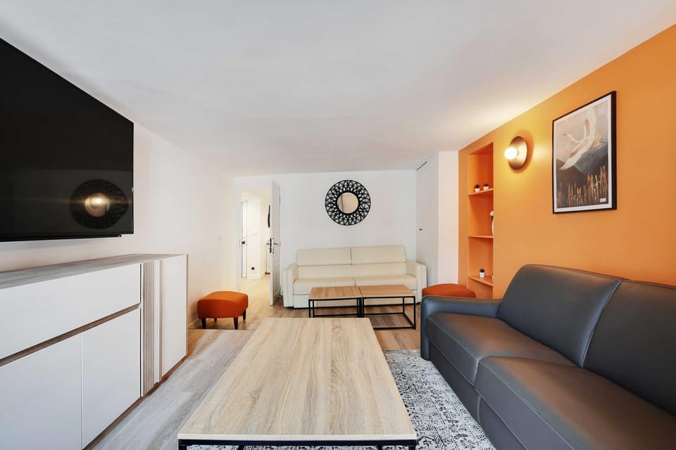 TV and multimedia, Living room