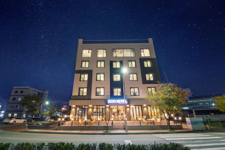 Property building, Night