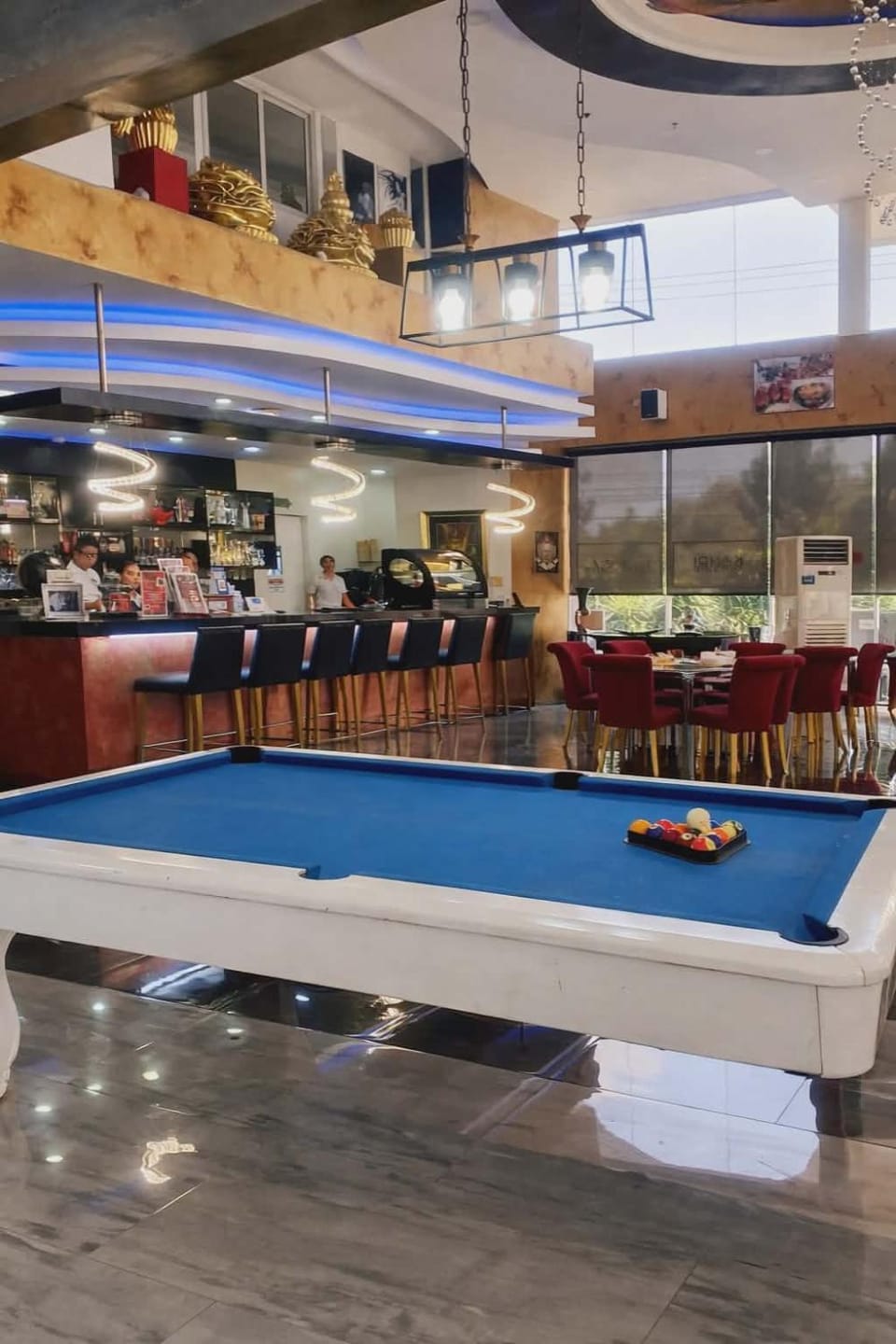 Restaurant/places to eat