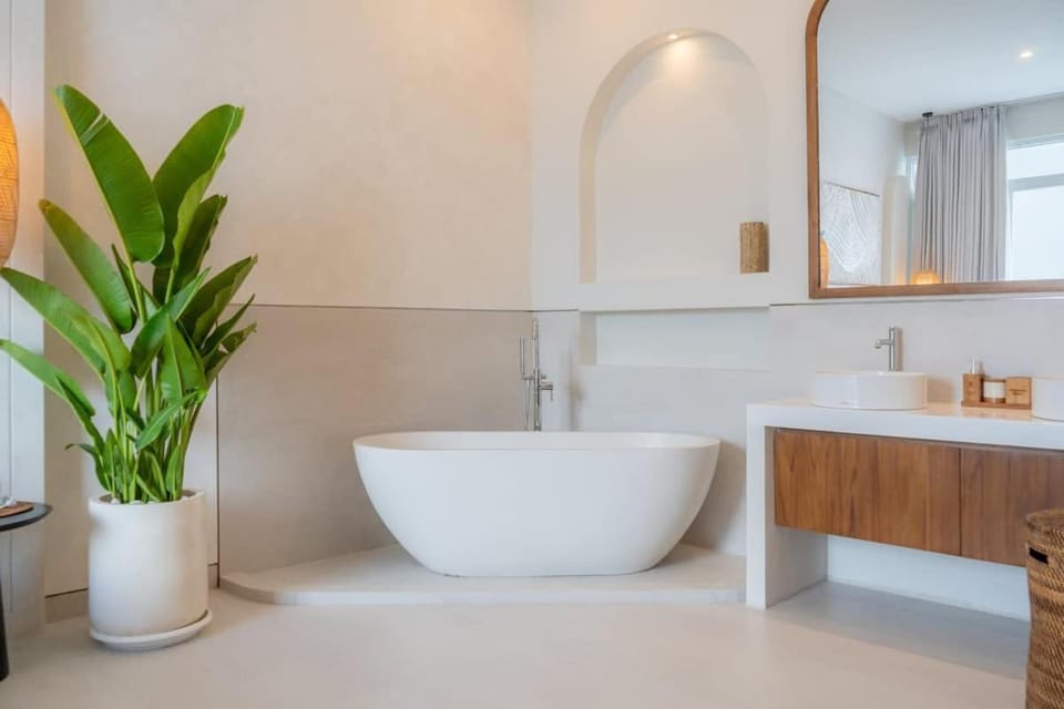 Heart of Bingin, 2BR Private Villa Solina Villa in Bali