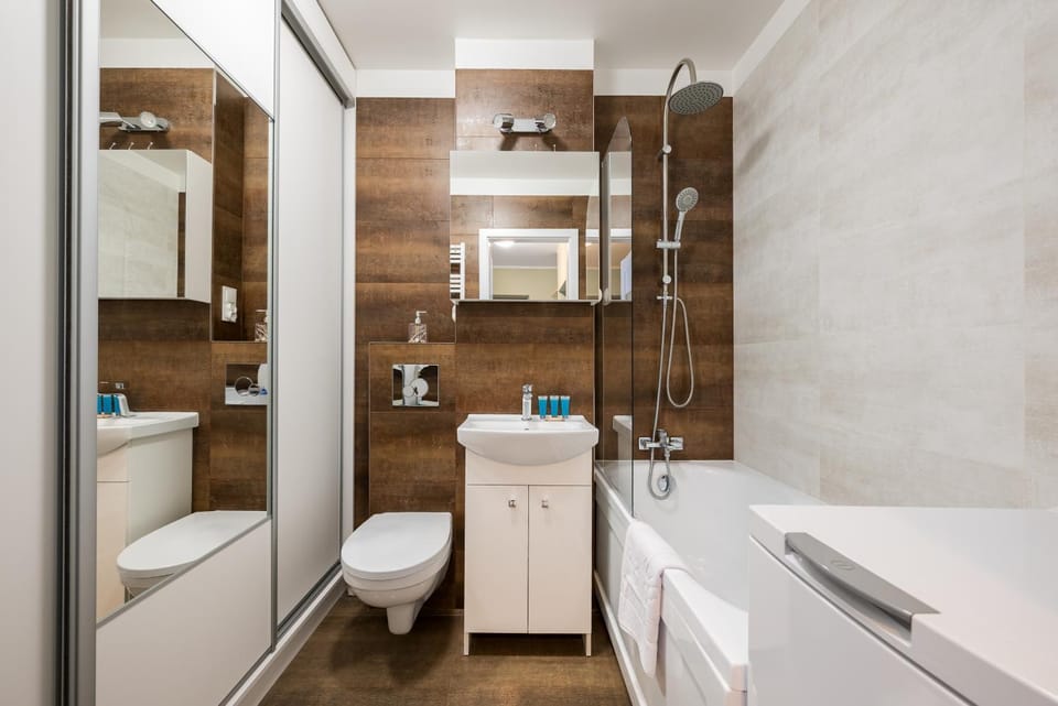 Toilet, Bathroom, Bath, towels