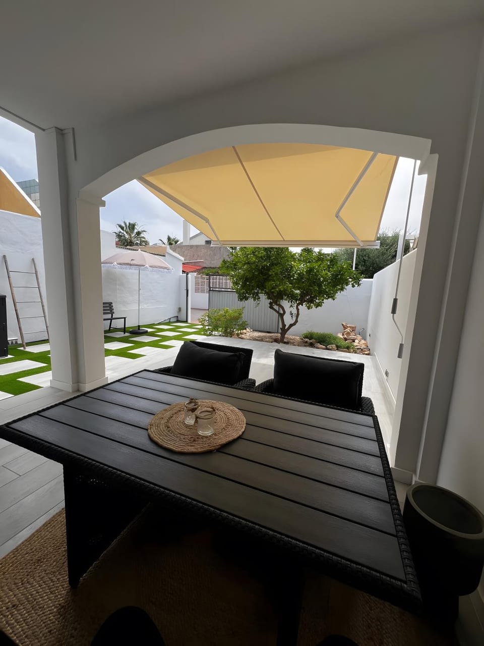 Property building, Living room