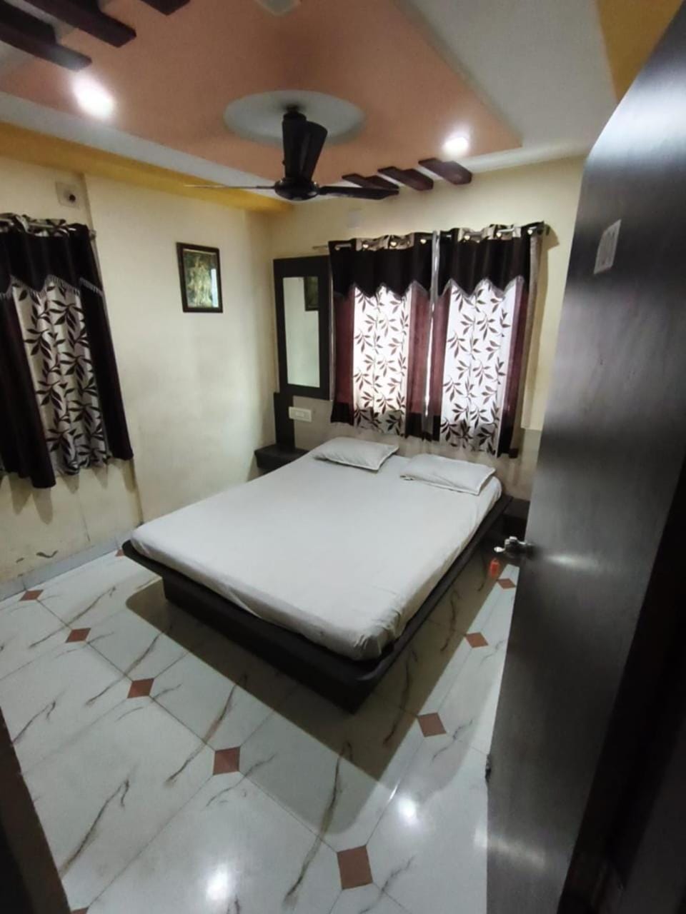 Hotel shivalay Bed and Breakfast in Gujarat