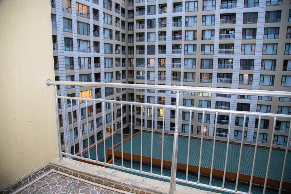 Property building, View (from property/room), Balcony/Terrace