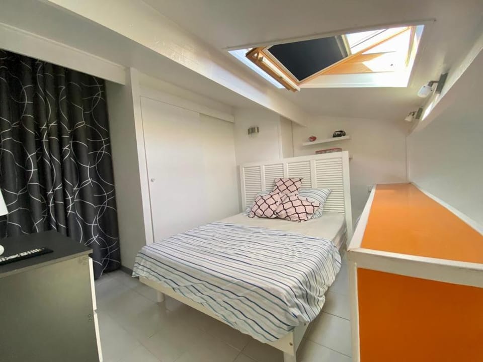 Appartement dernier etage 300m plage3 Apartment in Occitanie