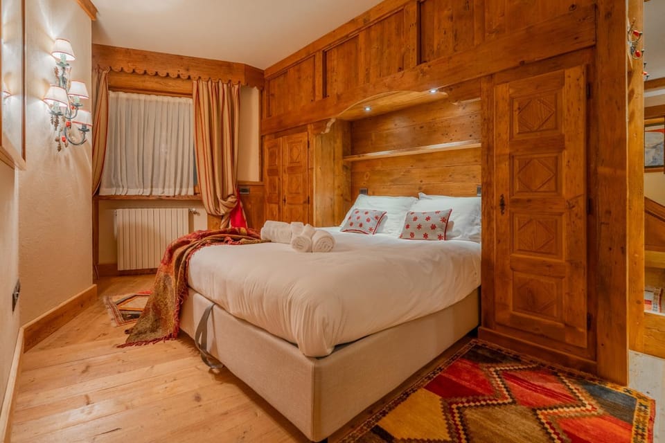 CHALET LUMIERE - Scopri il Lusso Apartment in Courmayeur