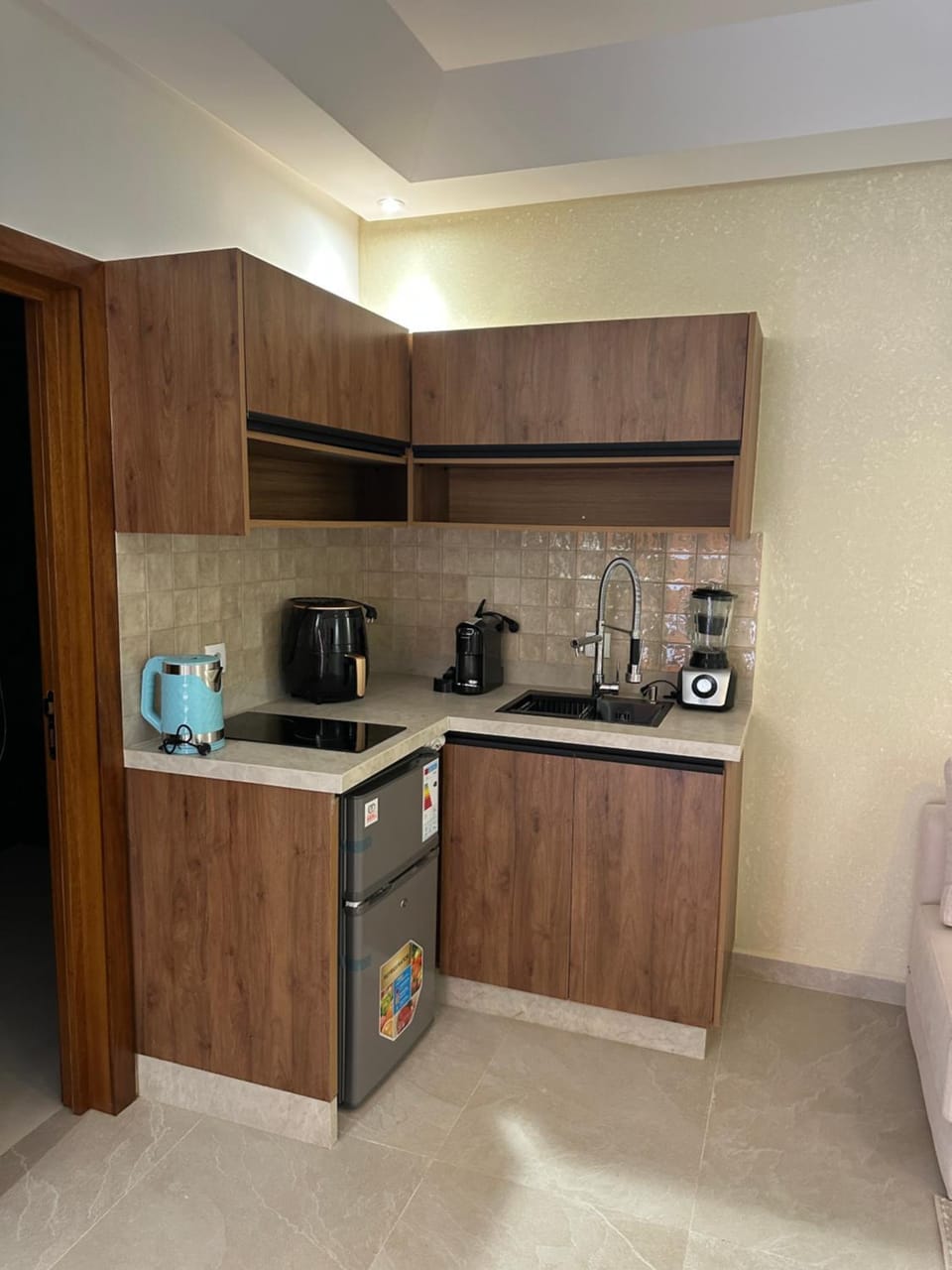Coffee/tea facilities, Kitchen or kitchenette, minibar, stove, toaster