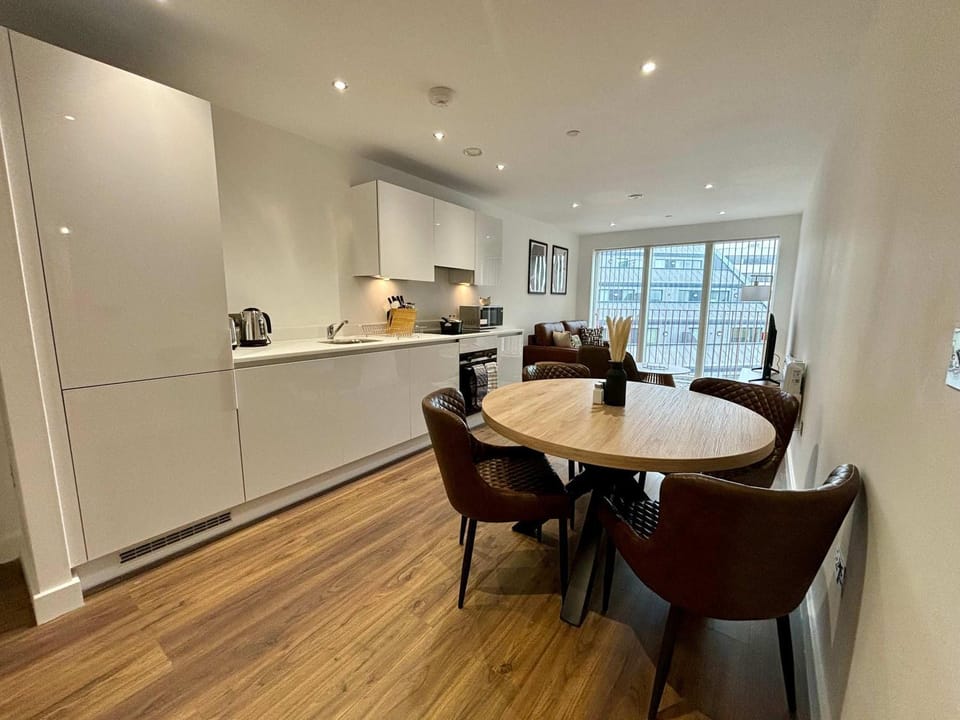 Kitchen or kitchenette, Dining area, dishwasher, oven, stove, toaster