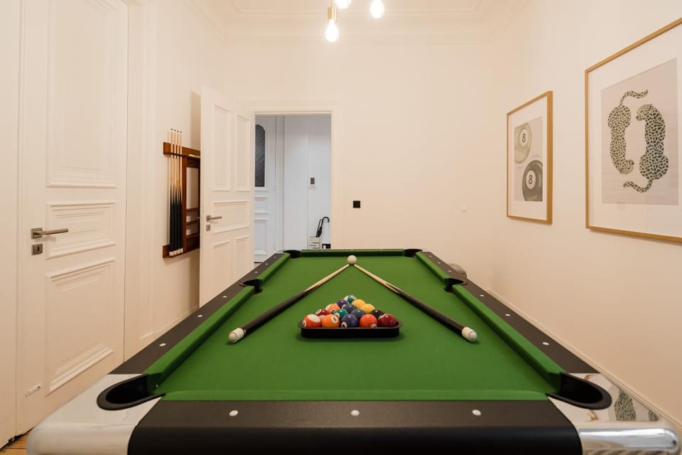 Cozy City Apartment auf 130qm mit Billardtisch für bis zu 9 Gäste Apartment in Hamburg