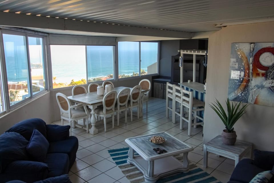 Balcony/Terrace, Seating area, Dining area, Sea view