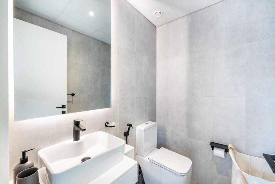 Cozy 1br apartment Midtown Apartment in Dubai