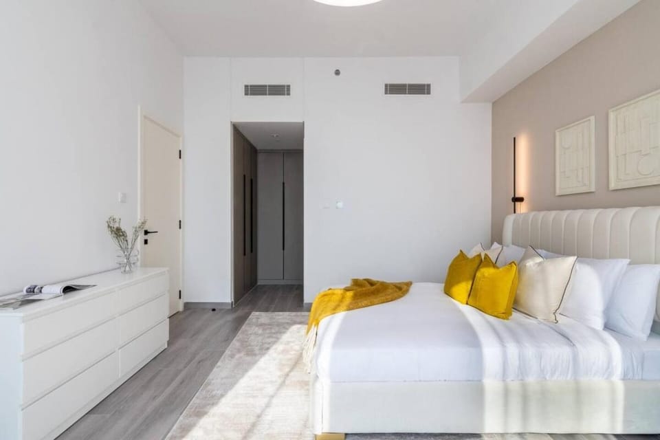 Luxury 1BR unit in Noor 6 Apartment in Dubai