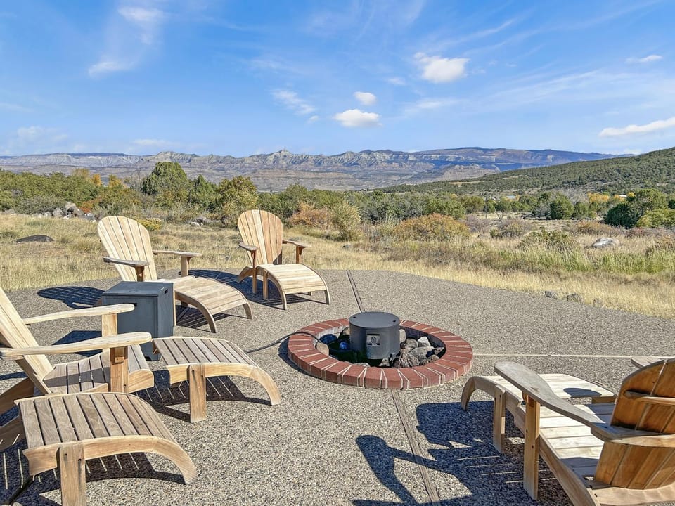 Lone Eagle Haven home House in Colorado
