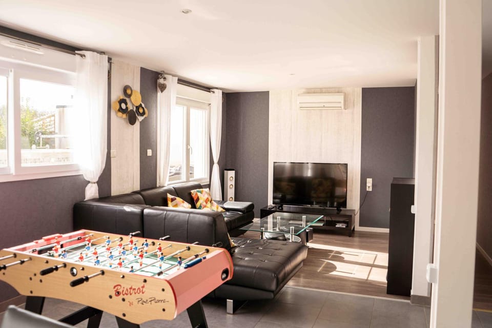Property building, Living room