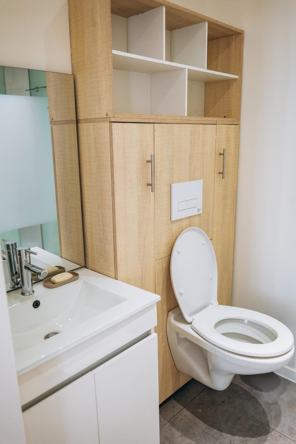 Toilet, Bathroom
