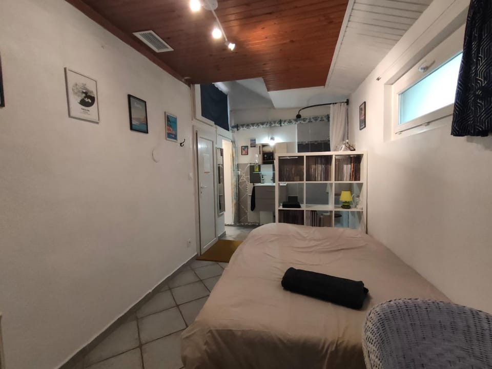 Studio privatif avec jardin Apartment in Toulon