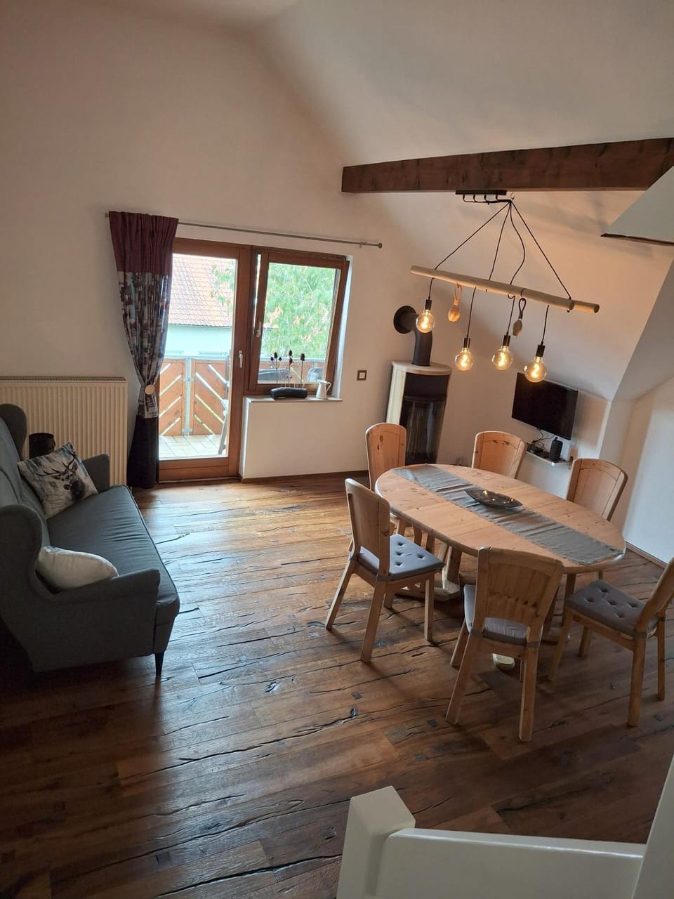 Living room, Seating area, Dining area