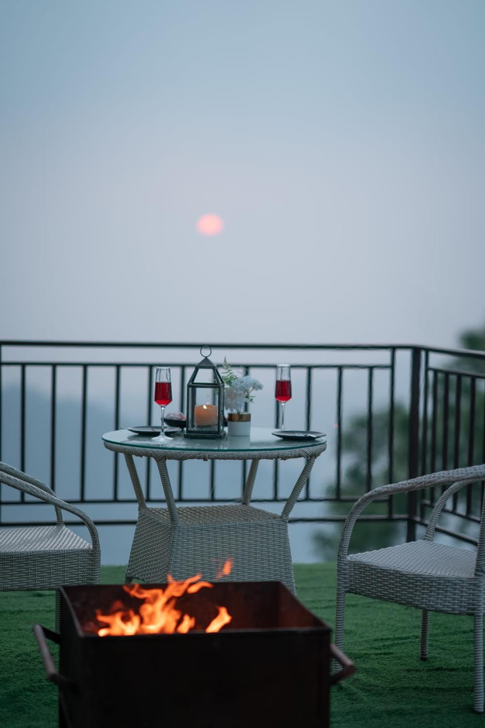 BBQ facilities, Balcony/Terrace, Food and drinks