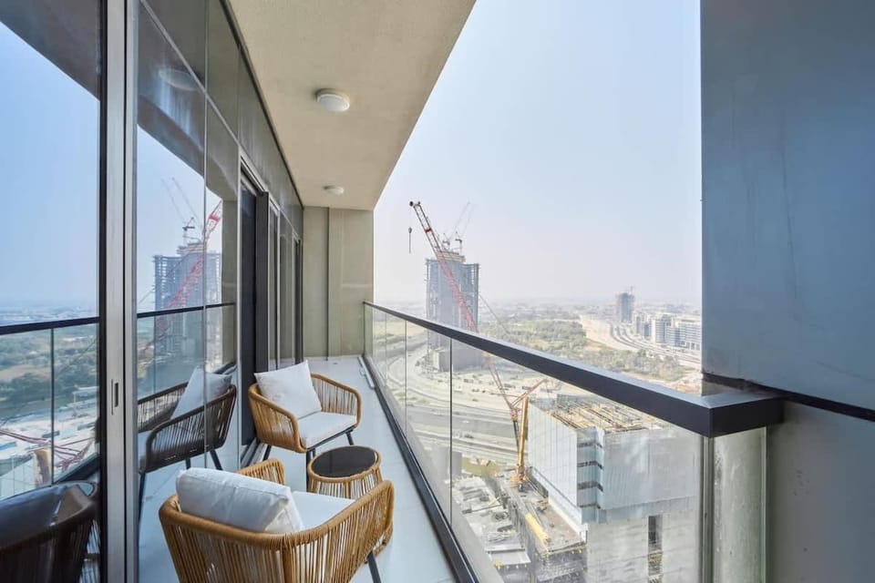 FAM Living - 2 Bedroom Aykon City Dubai Apartment in Dubai