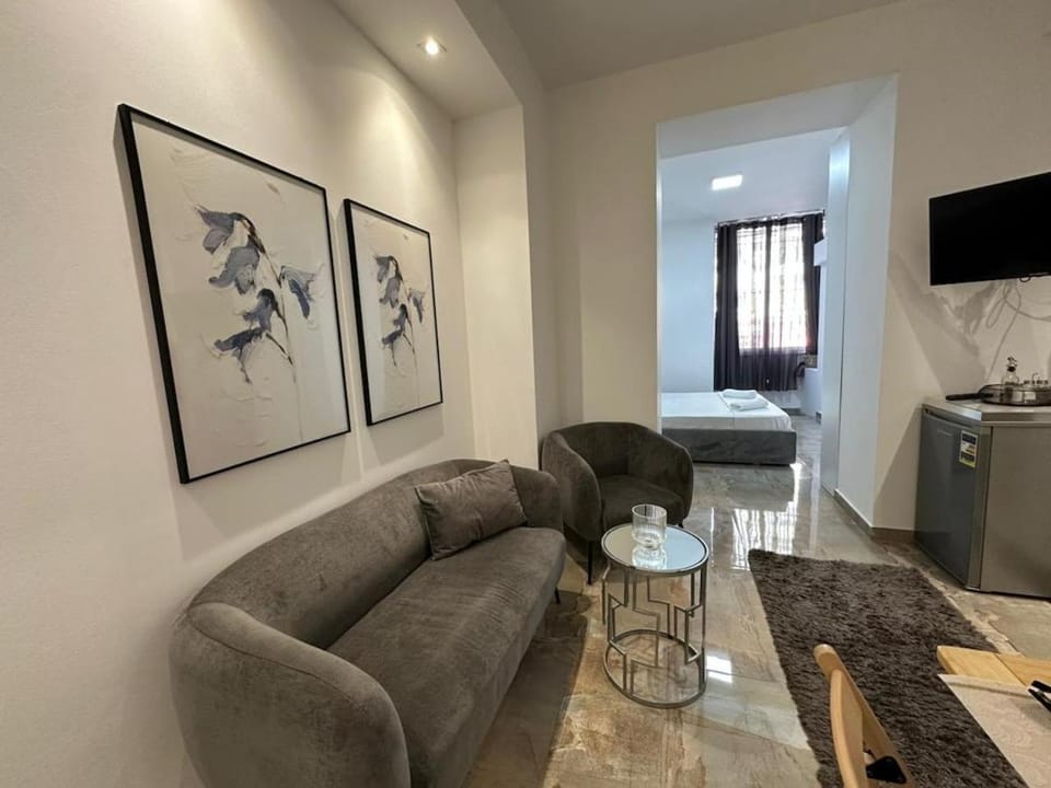 TV and multimedia, Seating area