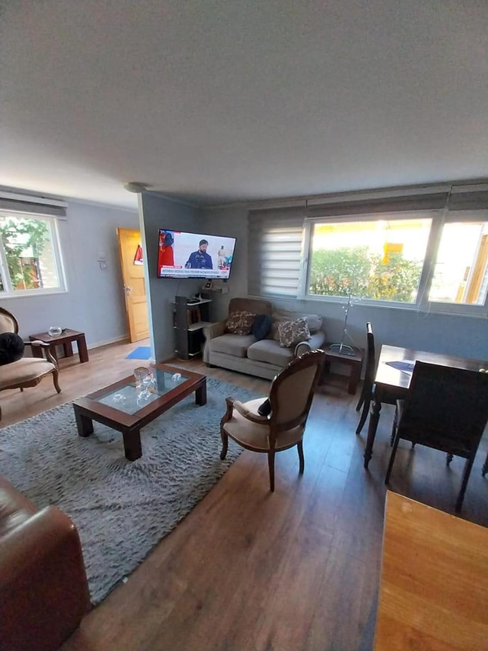 TV and multimedia, Living room, Seating area