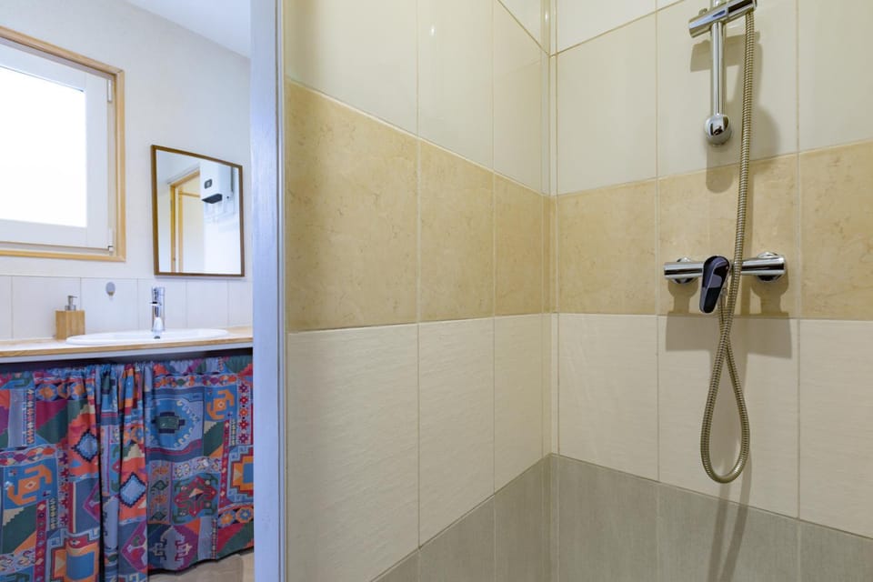 Bathroom, Living room