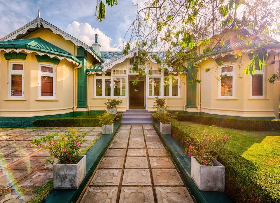Property building, Facade/entrance, Garden view