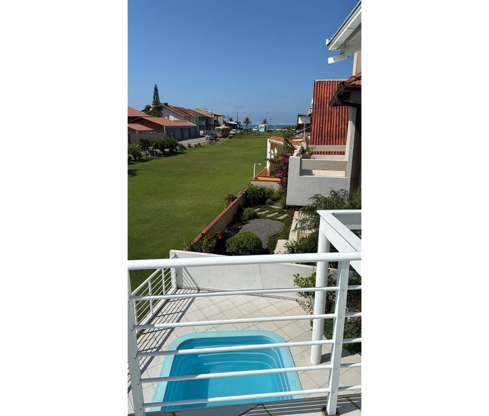 Beach, Swimming pool