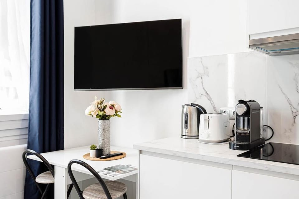Modern studio next to Roland Garros Stadium Apartment in Paris