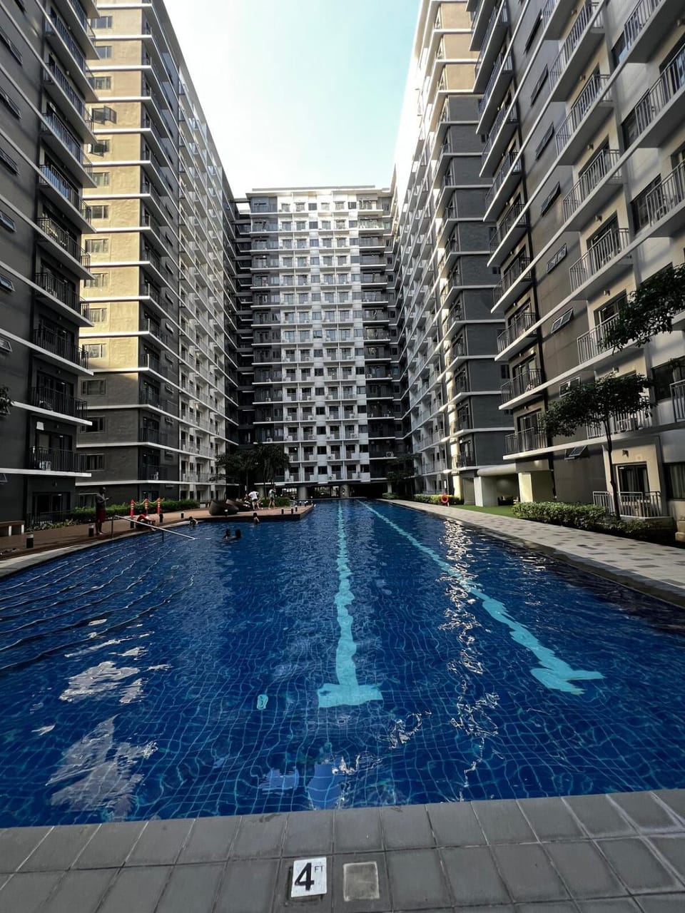 MOA GRAND STAY Suite 02 Newly Turn-over Only Apartment in Pasay