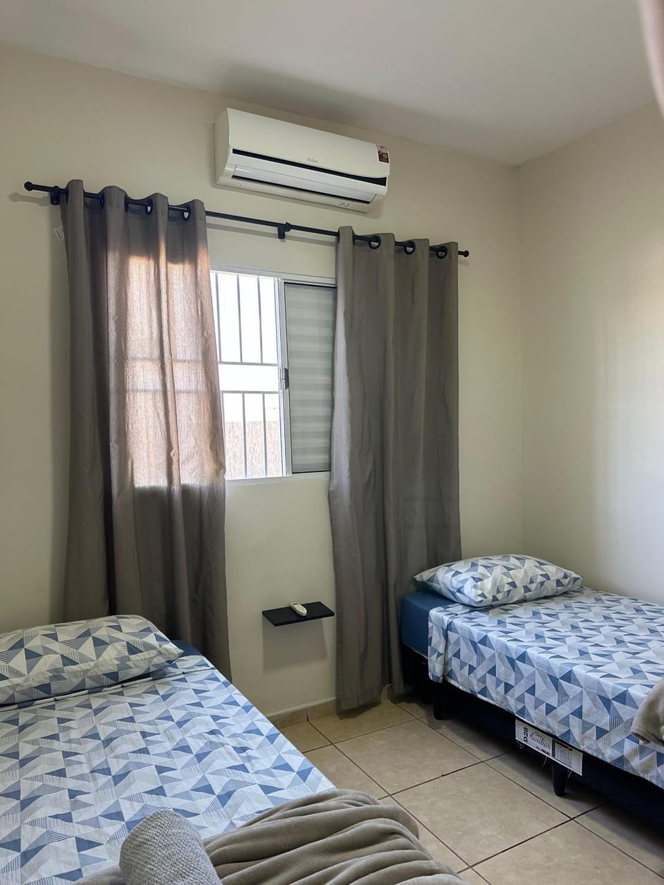Apto Térreo | Ótima localização | Com Ar condicionado | 5 camas Apartment in State of São Paulo