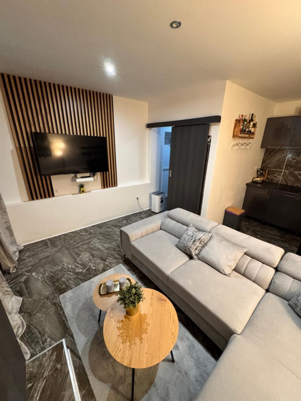 La Monique - Luxury Nautical Apartment Apartment in Slovakia