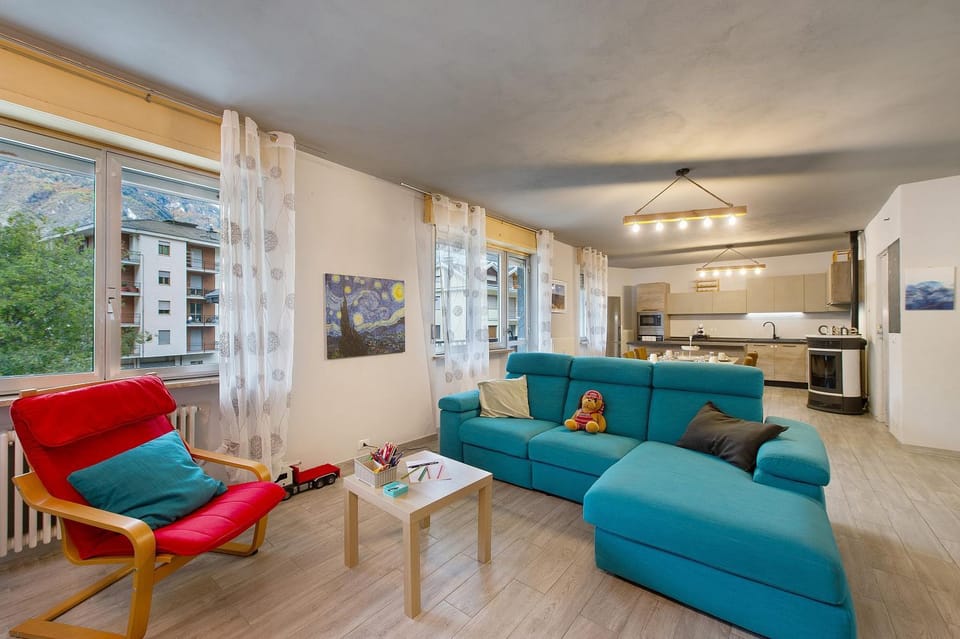 Property building, Living room