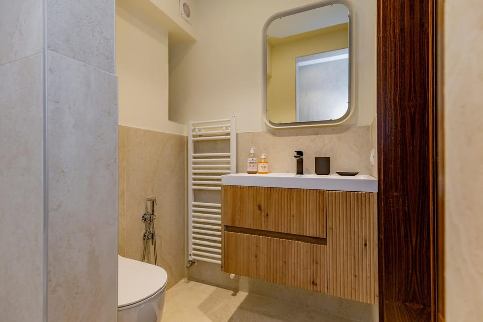 Toilet, Bathroom