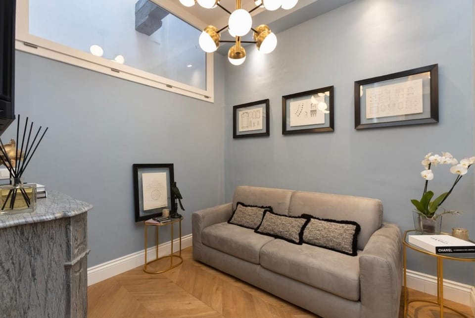 BLUE SUITE - Pitti Place Residence Apartment in Florence