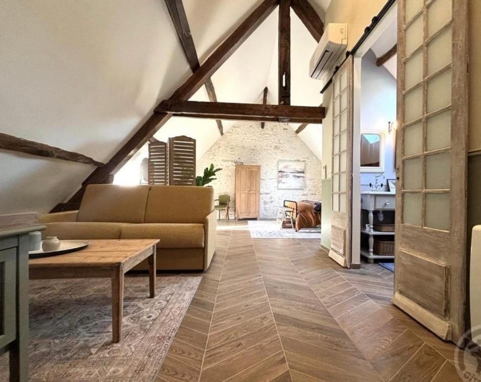 Le petit jardin du Coudray Bed and Breakfast in Île-de-France