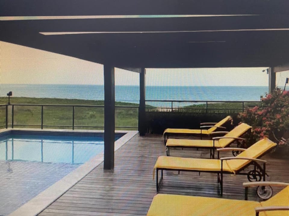 Sensacional apartamento pé na areia House in Maceió