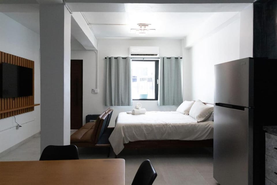 Modern Studio Suite in Art District Apartment in San Juan