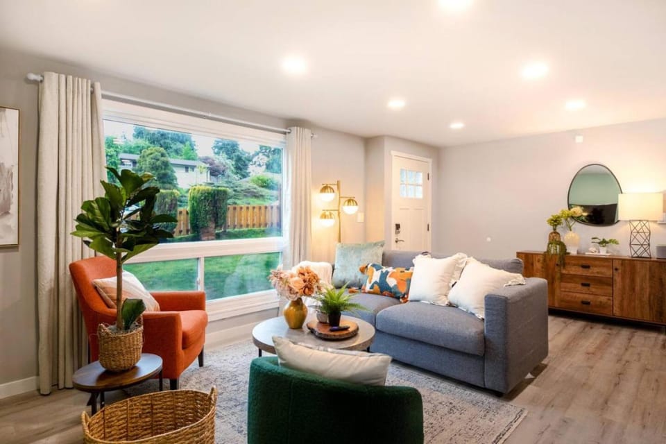 Living room, Seating area, Garden view