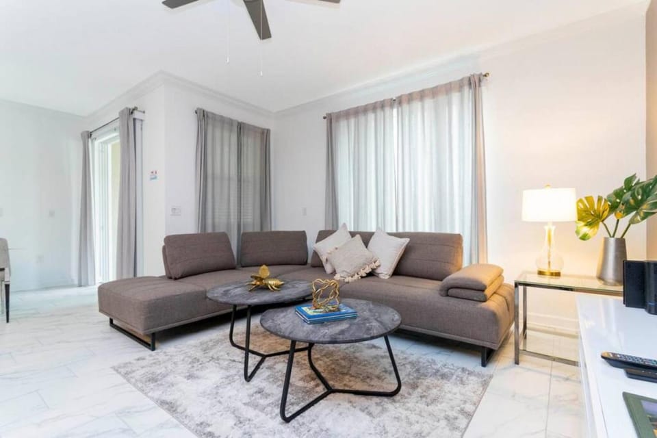 Charming and Luxury House at Champions Gate House in Four Corners