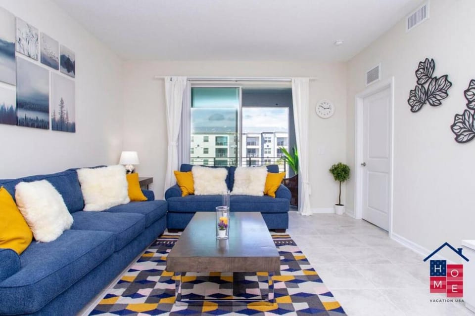 Condo near Disney with Resort House in Kissimmee
