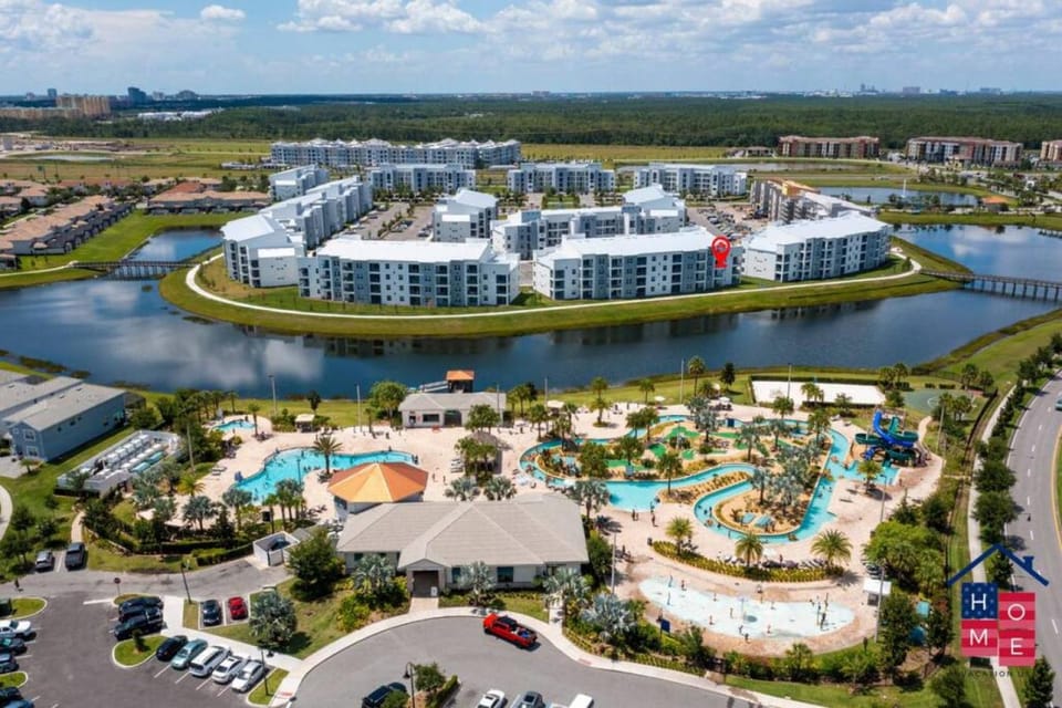 Resort Condo near Disney House in Kissimmee