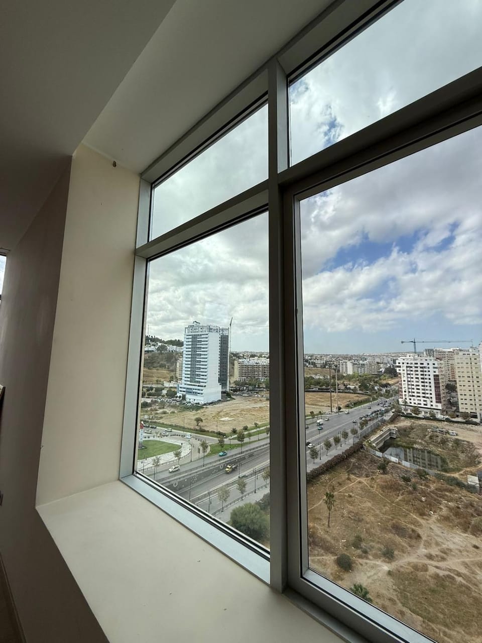 Appartement de luxe au Hilton Malabata & Gare Apartment in Tangier