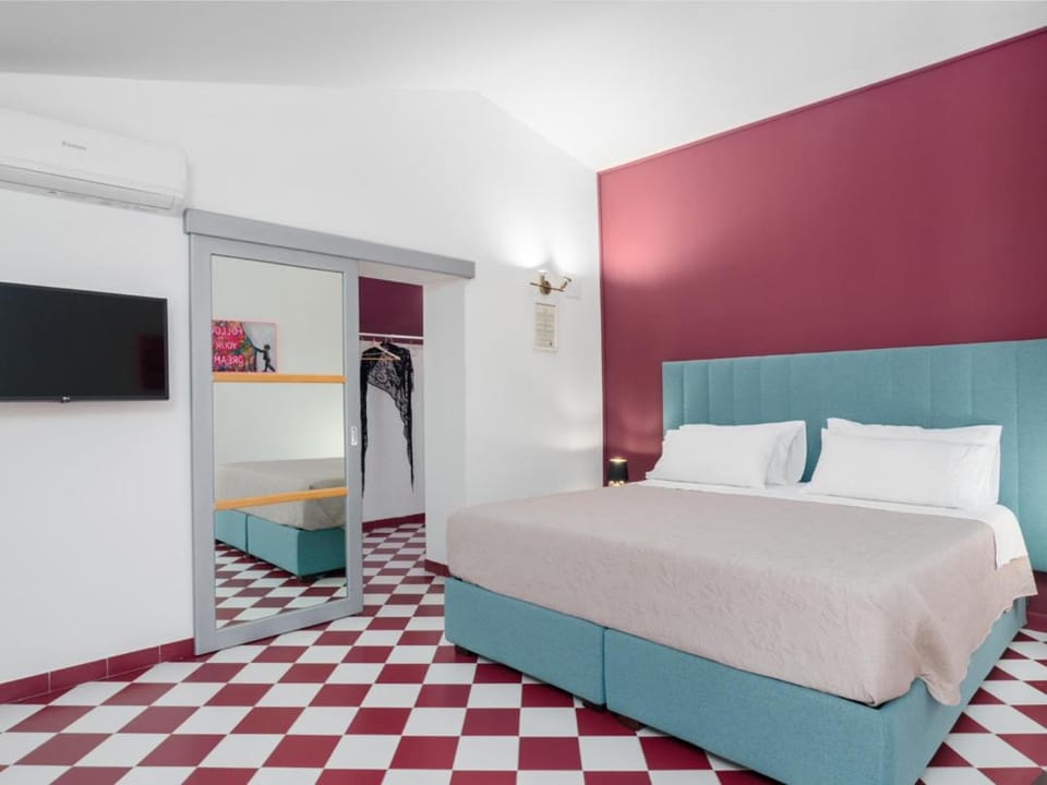 Villa Francesca Luxury Rooms Bed and Breakfast in Calabria
